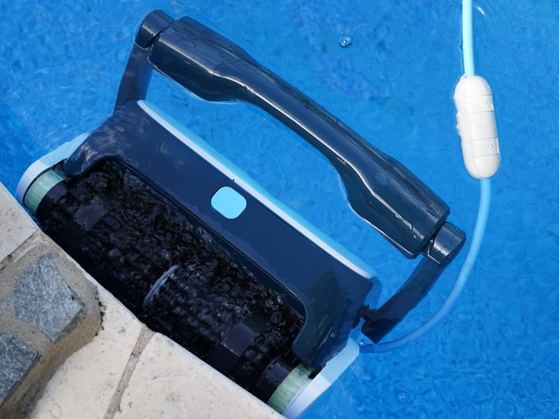 SUBLUE BLUE NEXUS ROBOTIC POOL CLEANER REVIEW 