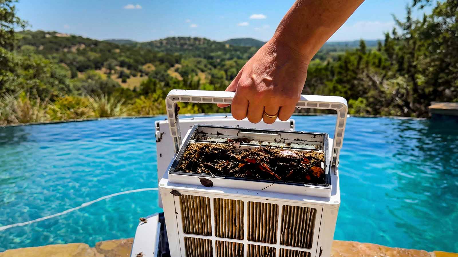 Clear UV UltraBin Filter Basket