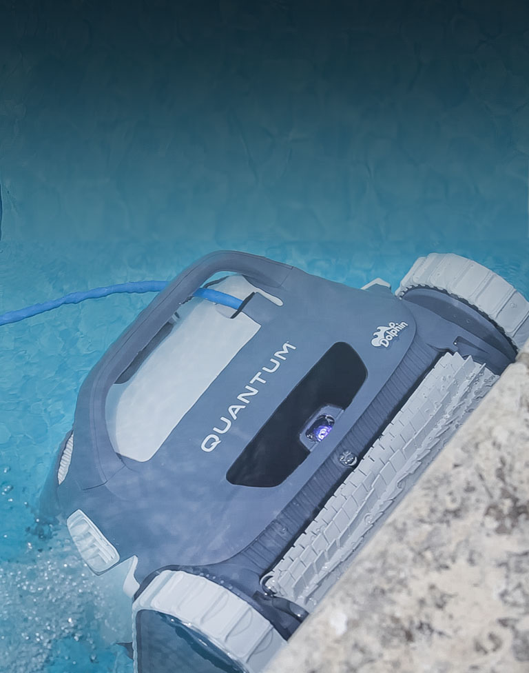 Dolphin Quantum Robotic Pool Cleaner