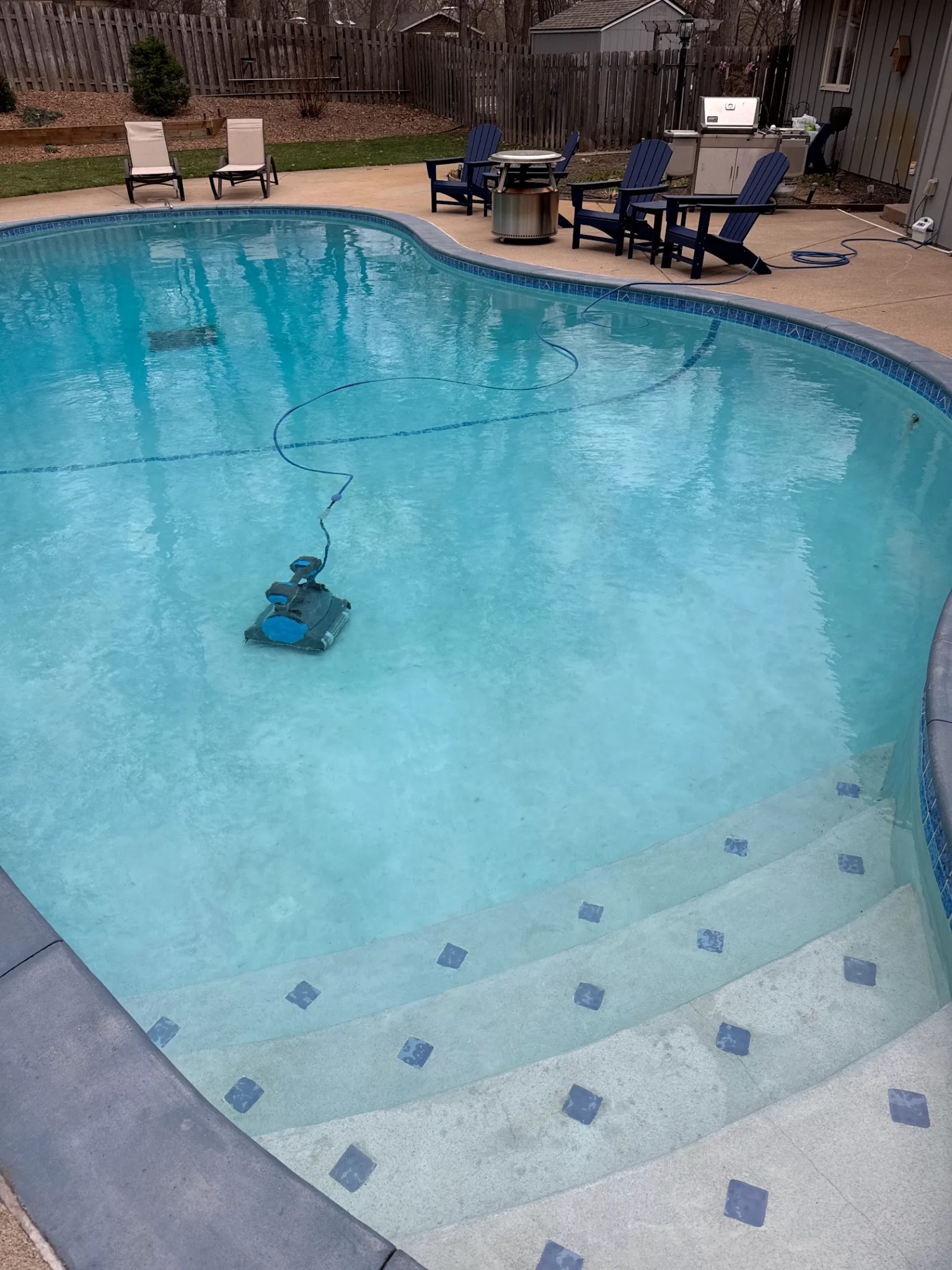 Jon Olson's pool with Dolphin robot cleaning