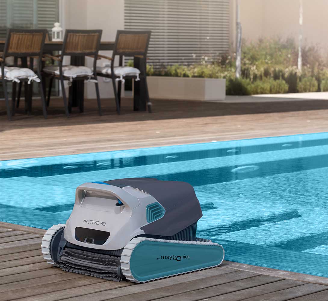 Dolphin Active 30 Robotic Pool Cleaner