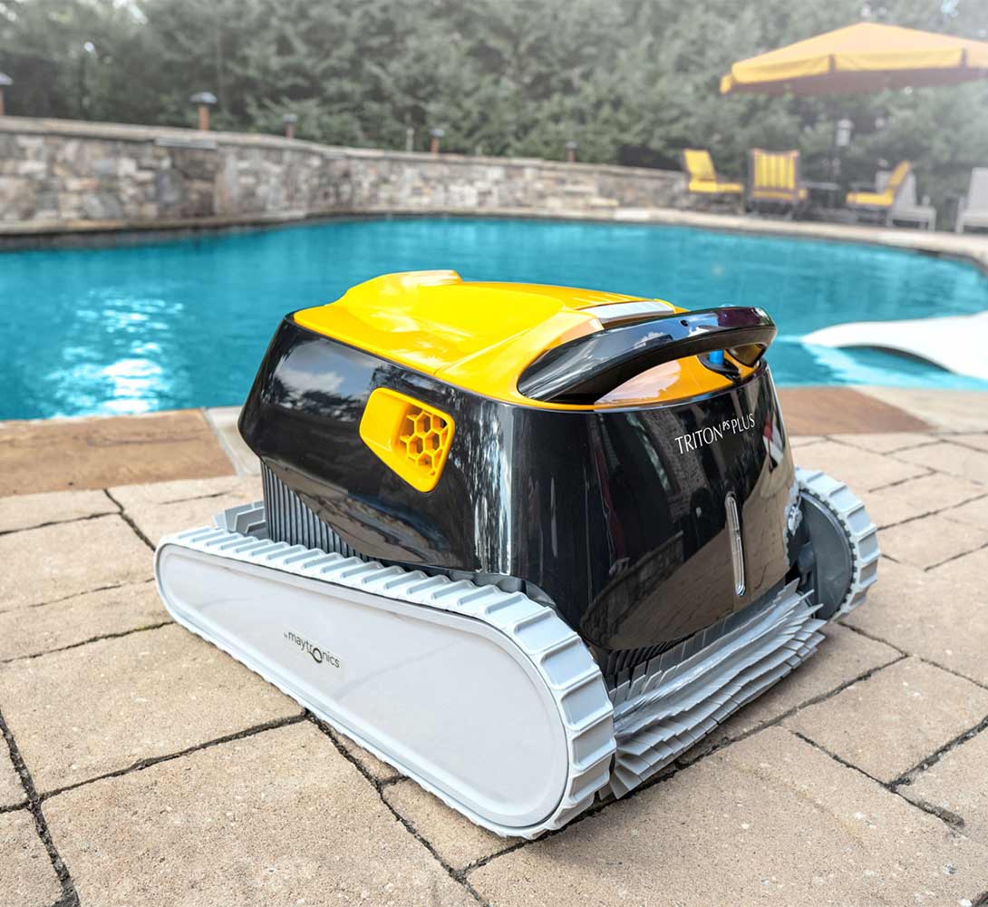 Dolphin Triton PS Plus Robotic Pool Cleaner