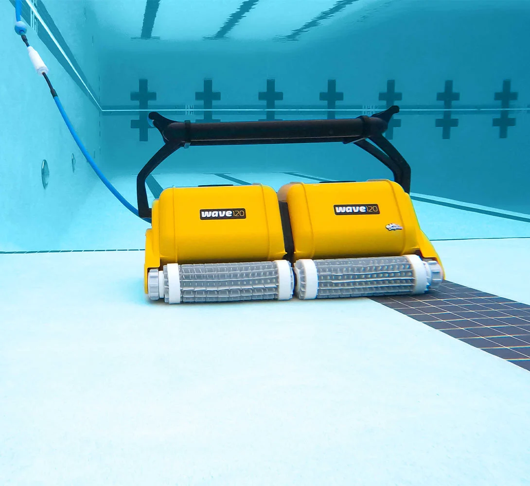 Dolphin Wave 120 Robotic Pool Cleaner